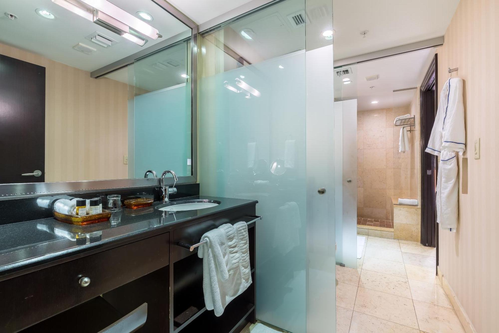 Sbv Luxury Ocean Hotel Suites Miami Beach Room photo